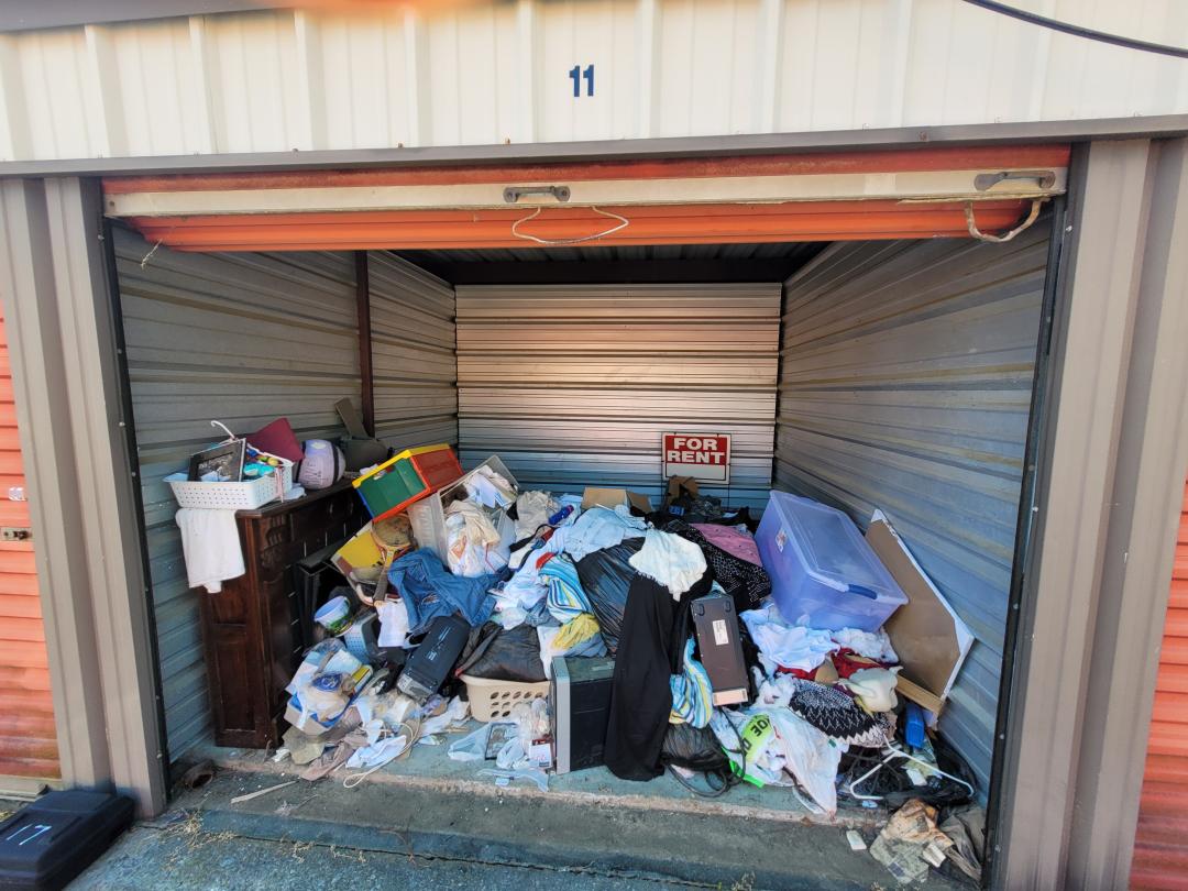 Storage Unit Auction in Dublin, GA at Curry RentalsKellam Road ends